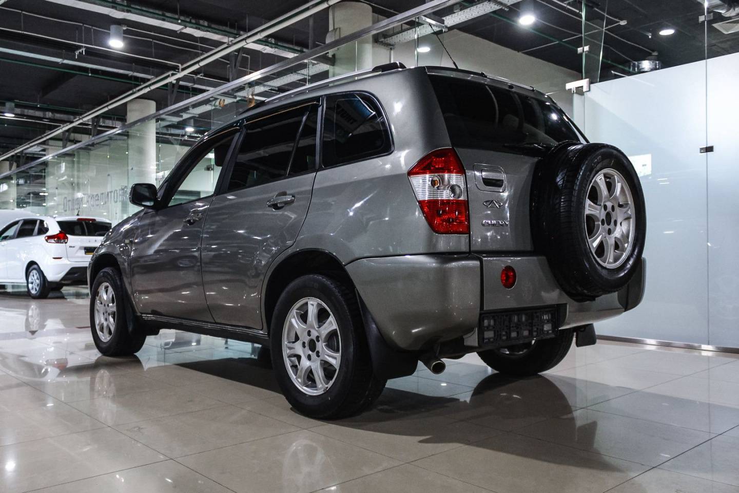 Купить Tiggo (T11) с пробегом