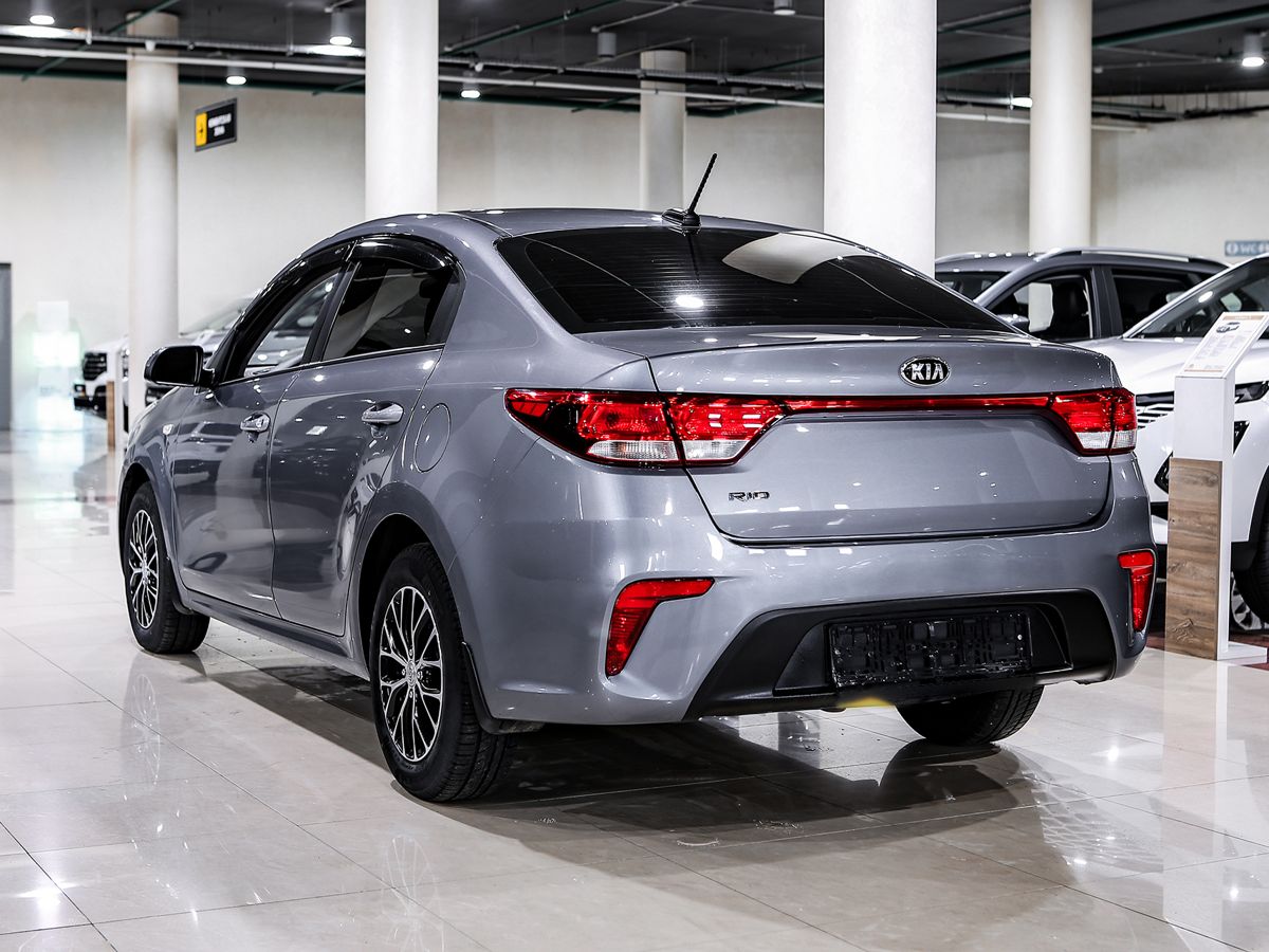 Купить Rio с пробегом