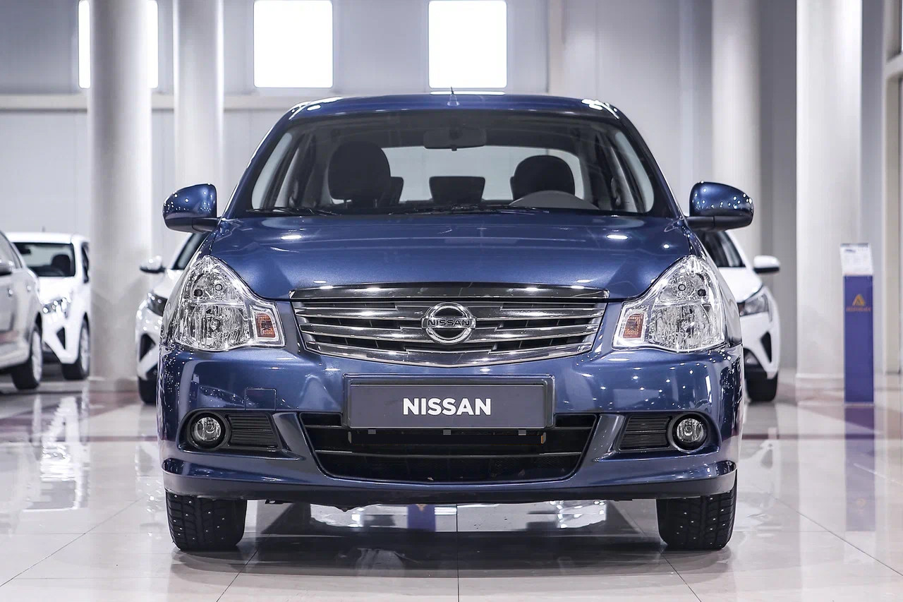 Купить Almera с пробегом