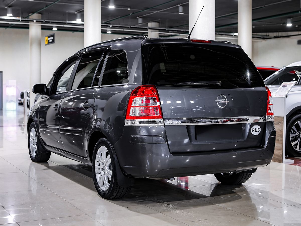 Купить Zafira с пробегом