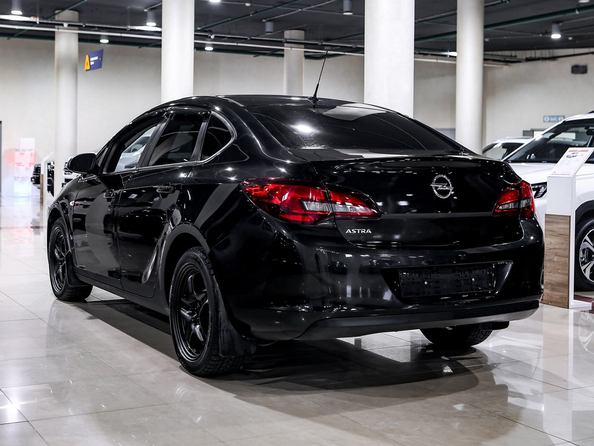 Купить Astra с пробегом