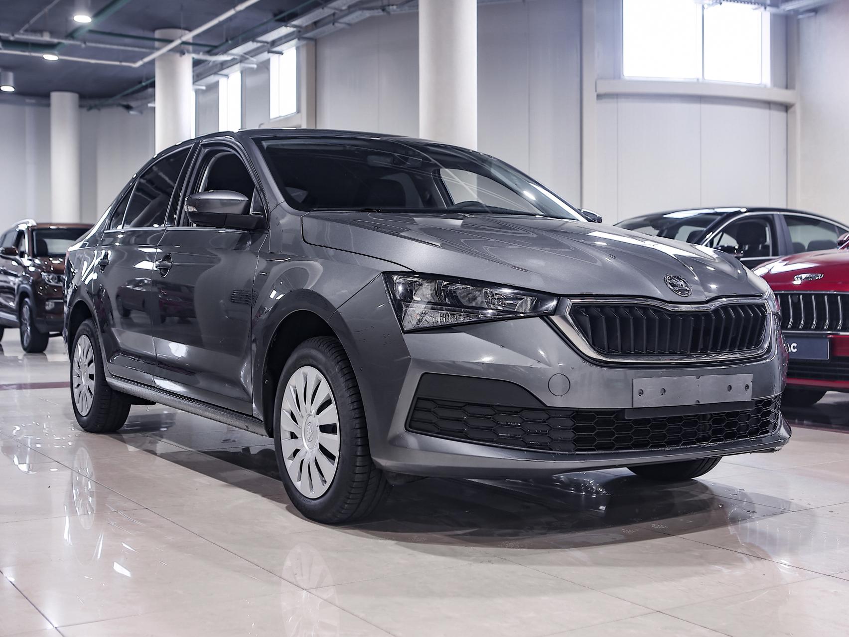 Купить Rapid с пробегом